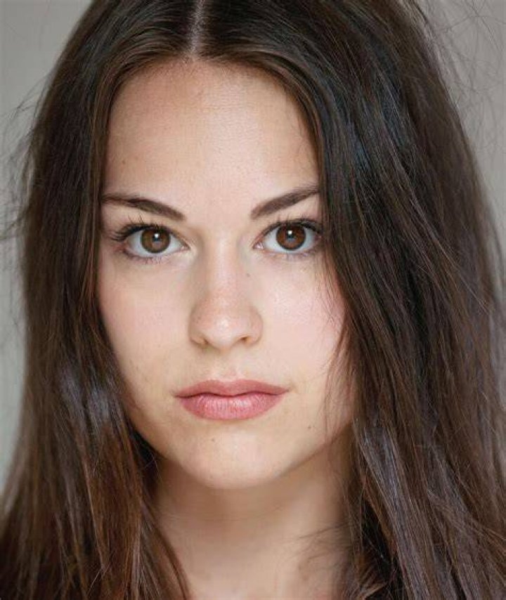 Rachel Hendrix Net Worth