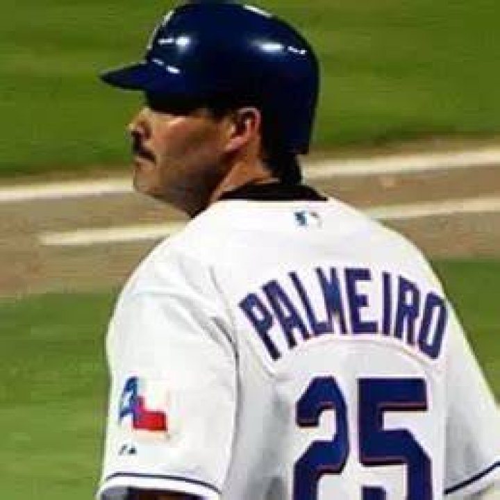 Rafael Palmeiro Net Worth