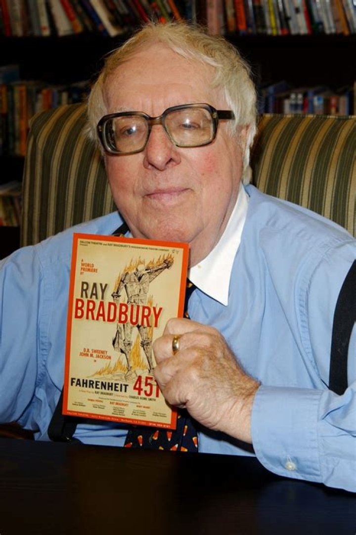 Ray Bradbury Net Worth