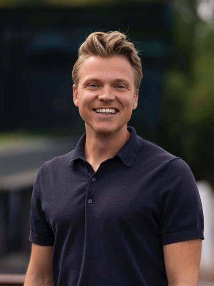 Regardt van den Bergh Net Worth
