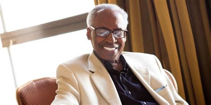 Robert Guillaume Net Worth