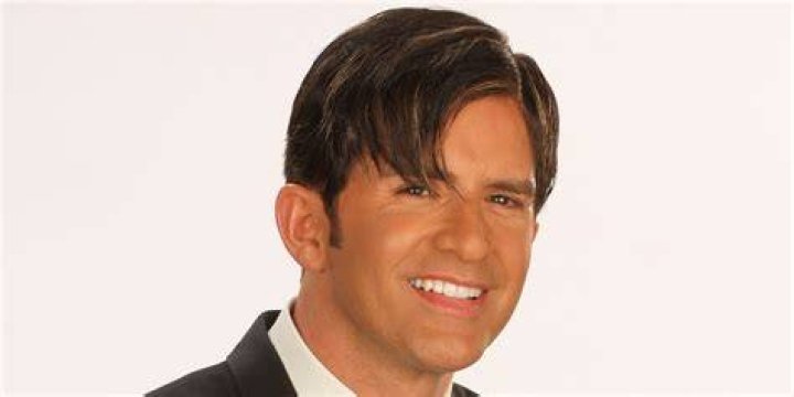Robert Rey Net Worth
