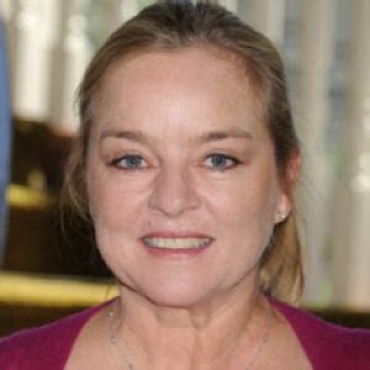Robin Mattson Net Worth