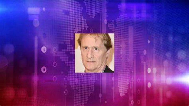 S. Leigh Savidge Net Worth