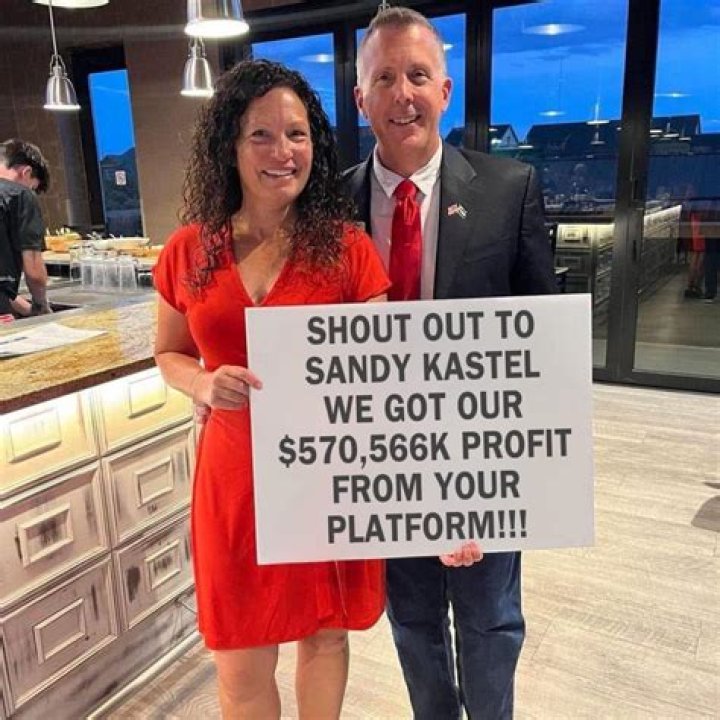 Sandy Kastel Net Worth