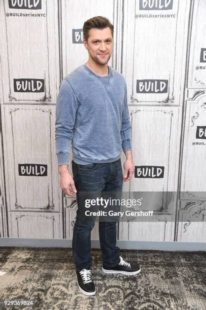 Shane McRae Net Worth