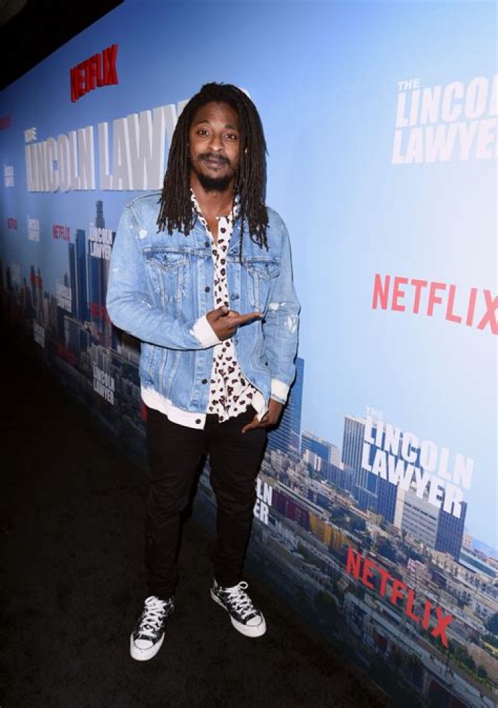 Shwayze Net Worth