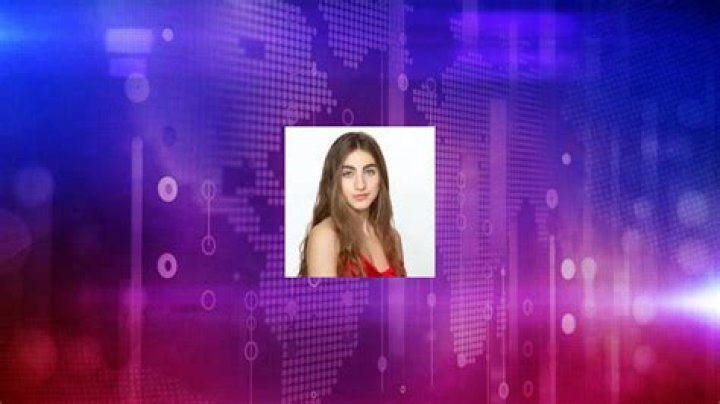 Sophia Mitri Schloss Net Worth
