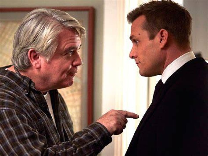 Stephen Macht Net Worth