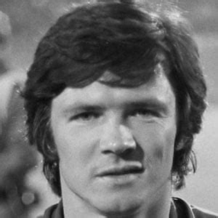 Steve Perryman Net Worth