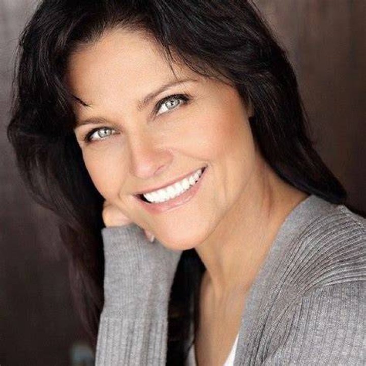 Theresa San-Nicholas Net Worth