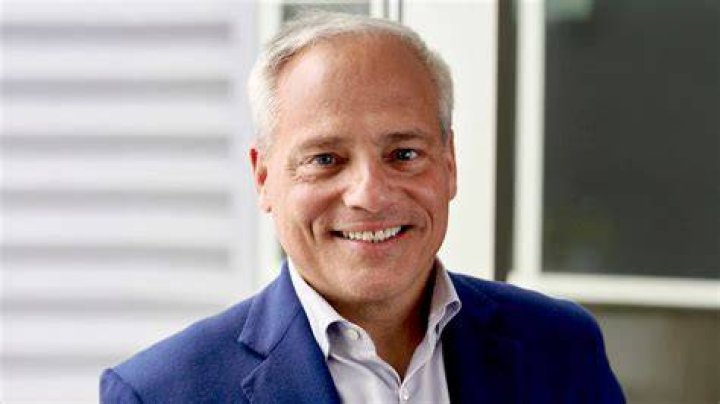 Tom Caulfield Net Worth