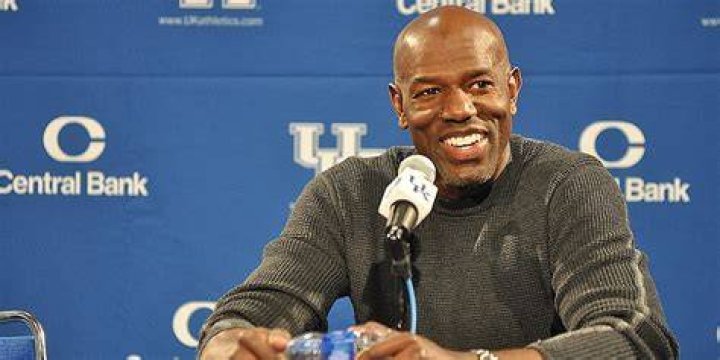 Tony Delk Net Worth