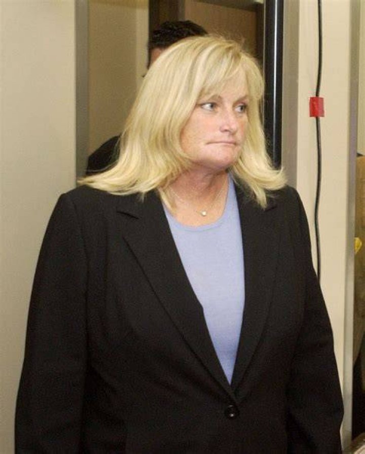 Tracy Lee Rowe Net Worth