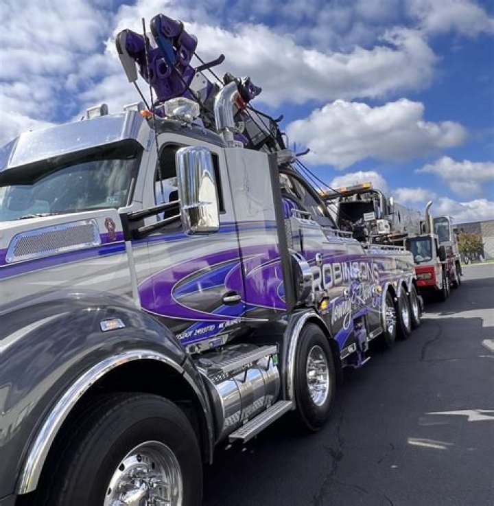 Truck Robinson Net Worth