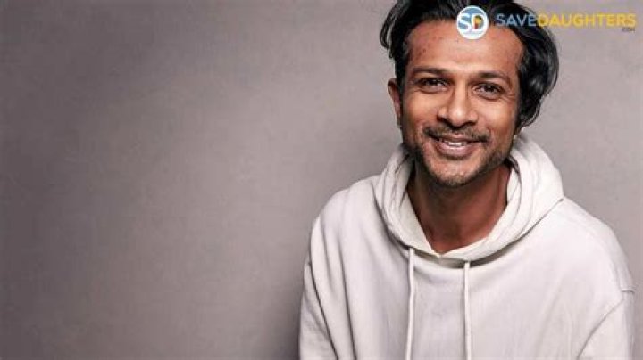 Utkarsh Ambudkar Net Worth