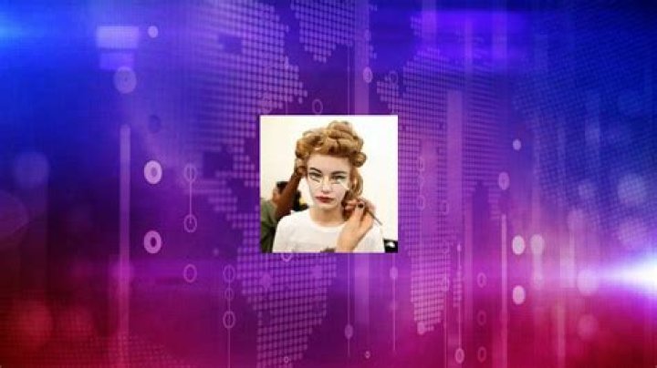 Val Garland Net Worth