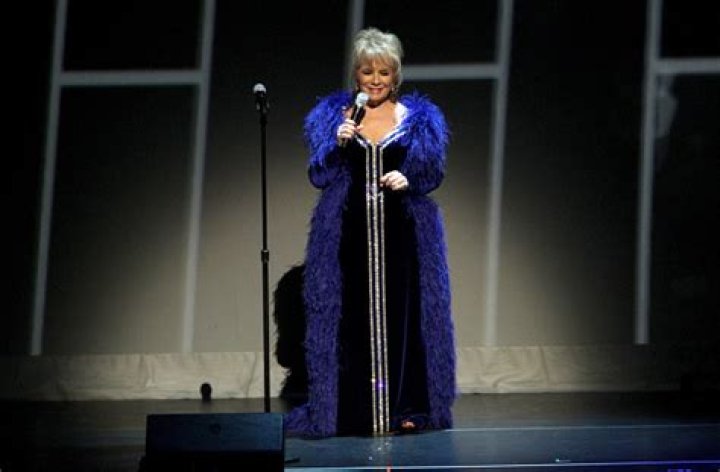 Vikki Carr Net Worth
