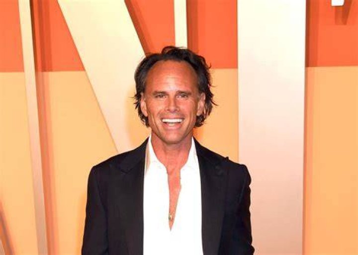 Walton Goggins Net Worth