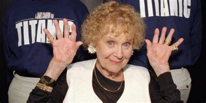 What is actress Gloria Stuart’s Net Worth? Bio: Golden Age, Death, Salary, Daughter, Wiki