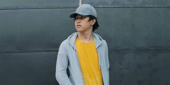 What’s Youtuber Ranz Kyle’s Net Worth? Wiki: Age, Height, Girlfriend, Sister & Family