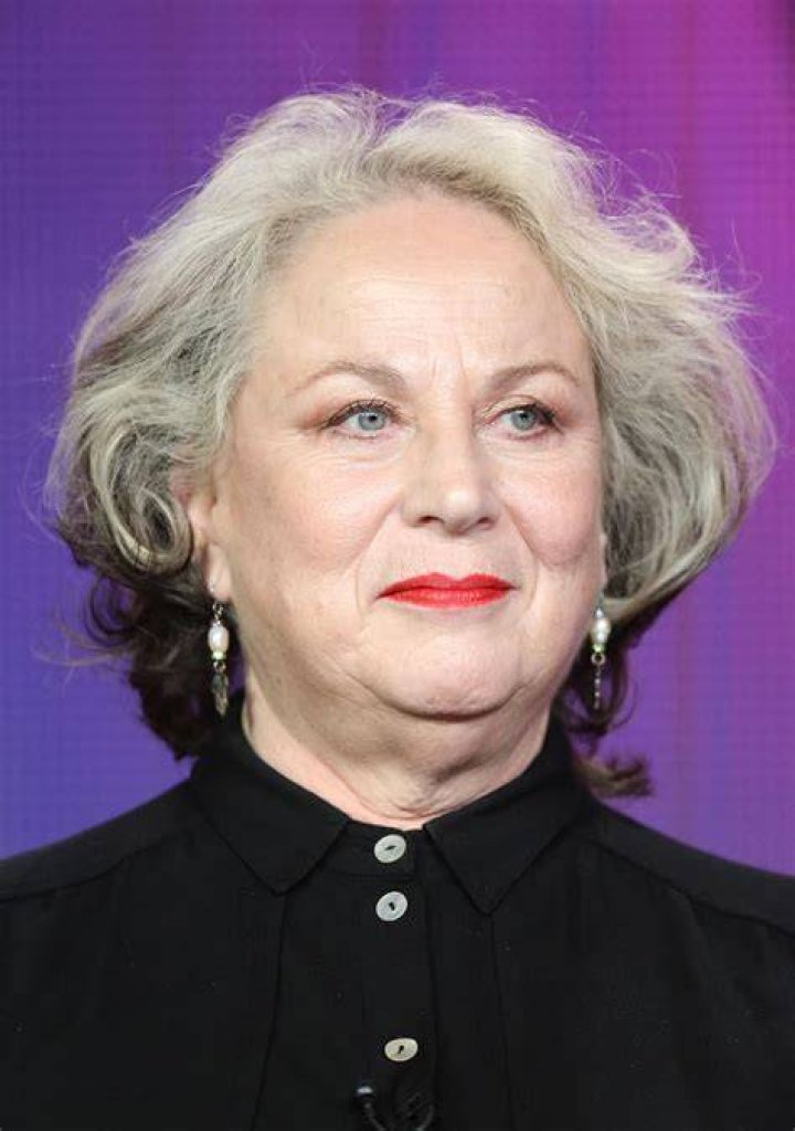 Yves Lola St.Vil Net Worth